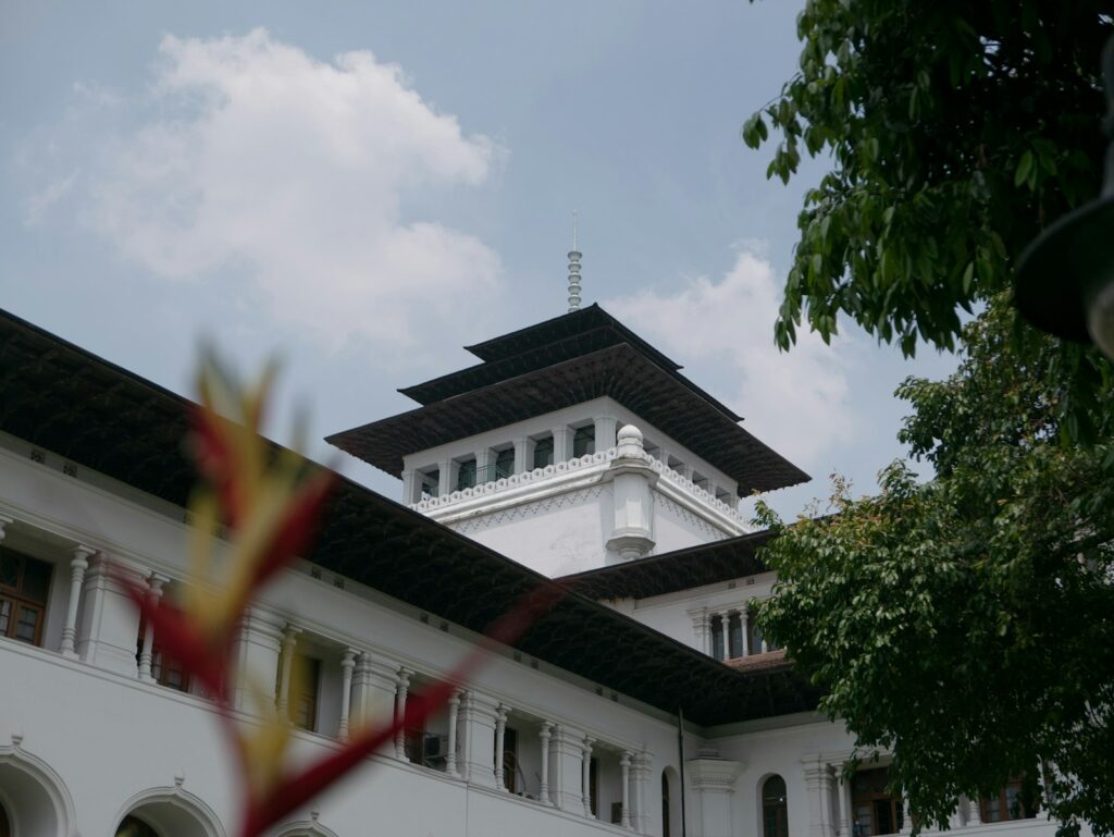 Tentang IKN Tours — Tim Redaksi Independen Kami